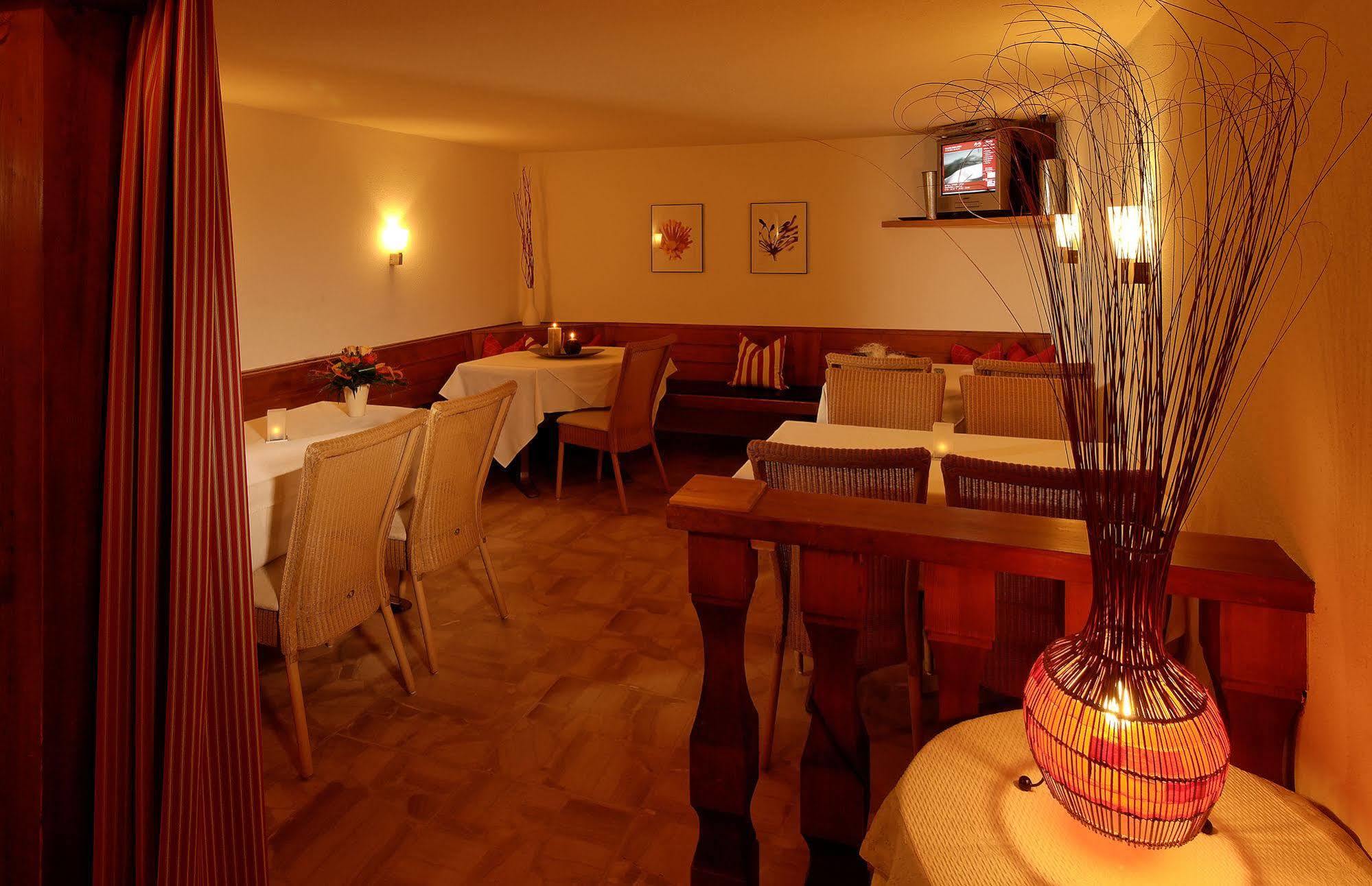 Park-Hotel Saas- Fee Esterno foto